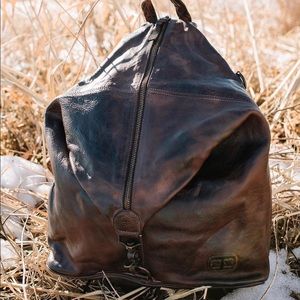 LIKE NEW BED STU DELTA BACKPACK